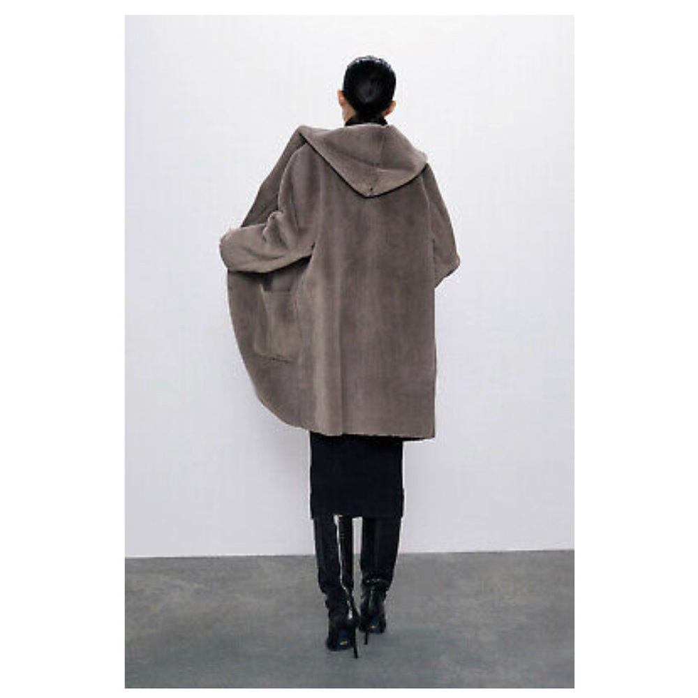 Zara Reversible Faux Fur/Suede Coat - Picture 2 of 10
